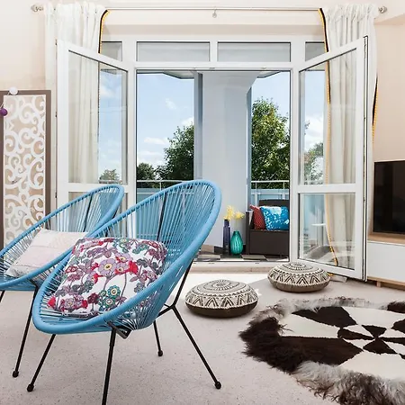 Appartamento Jantar Boutique Park Side
